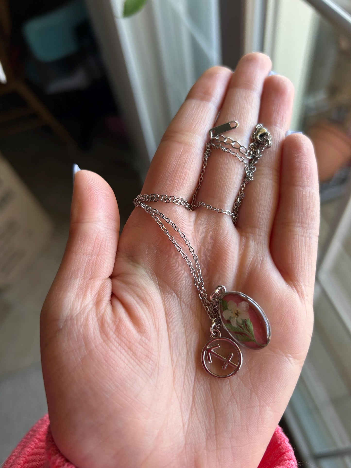Zodiac Necklace 18” Silver Stainless Steel - Mauve & White Forget-Me-Nots