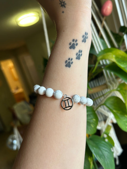 Howlite Gemini Crystal Bracelet