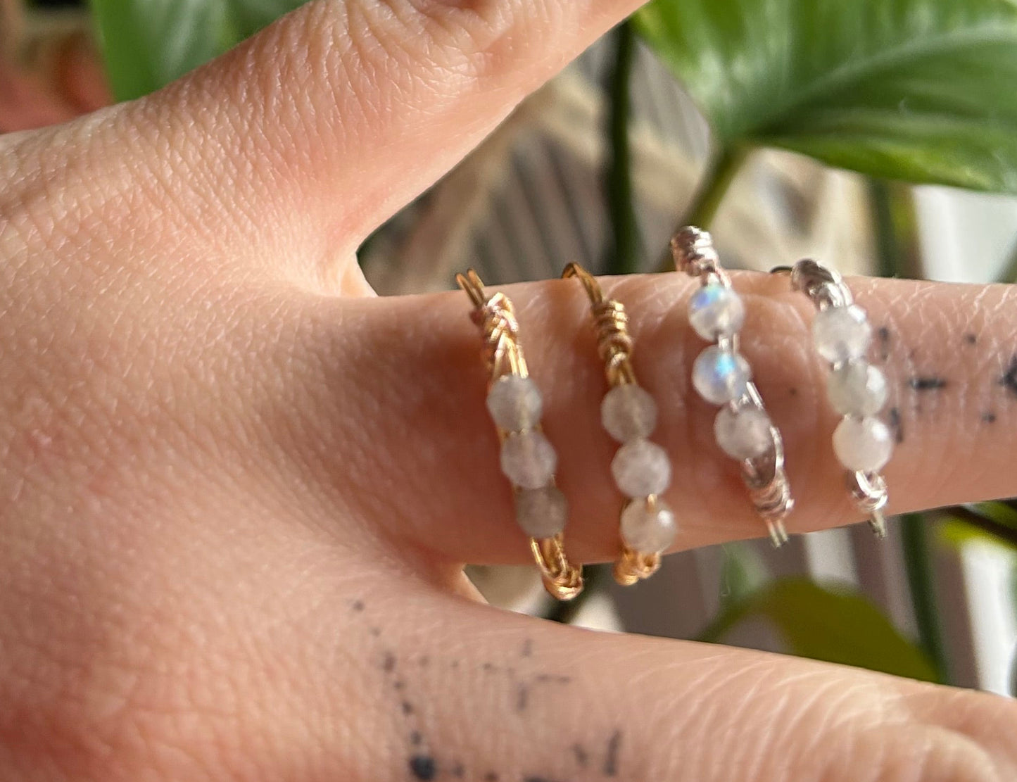 Moonveil Labradorite Ring