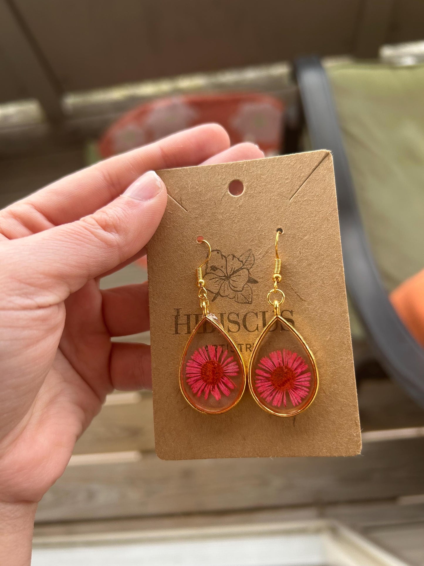Pressed Flower Resin Earrings - Pink Flowers