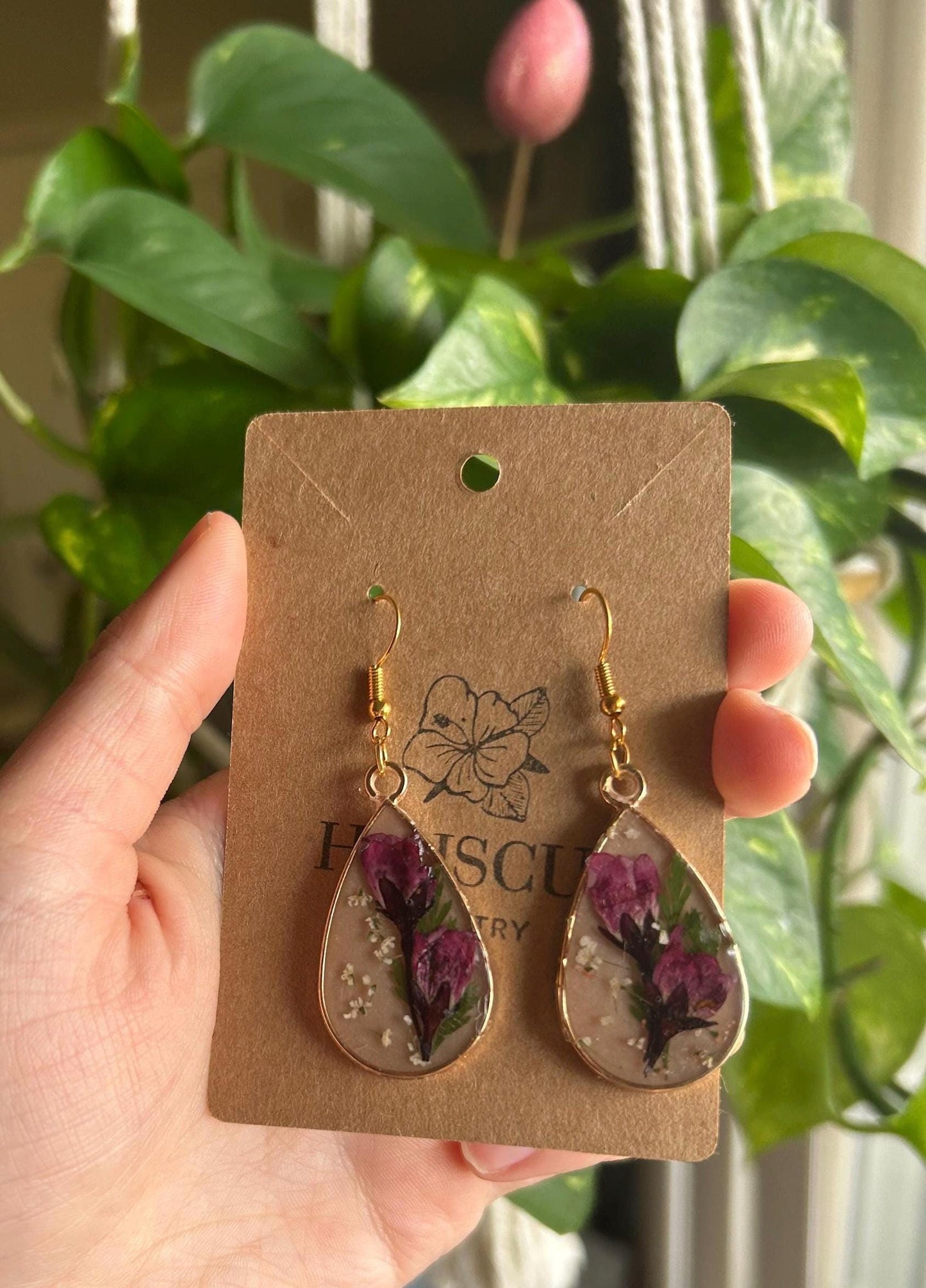 Resin Gold Earrings, Beige w/ Roses, White Lace Flowers